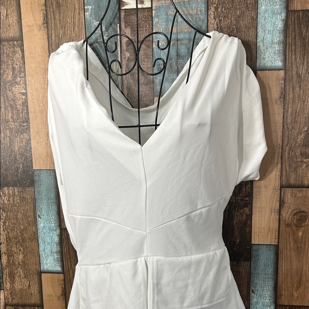 Chic Asymmetrical White Dress - Picture 3 of 15